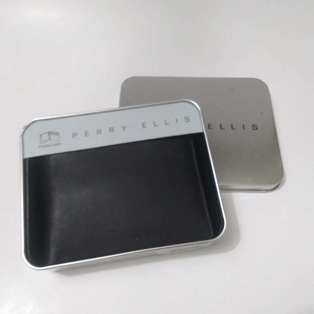 Perry Ellis Mens Black Leather Bifold Passcase Wallet with‎ Metal Gift Tin
